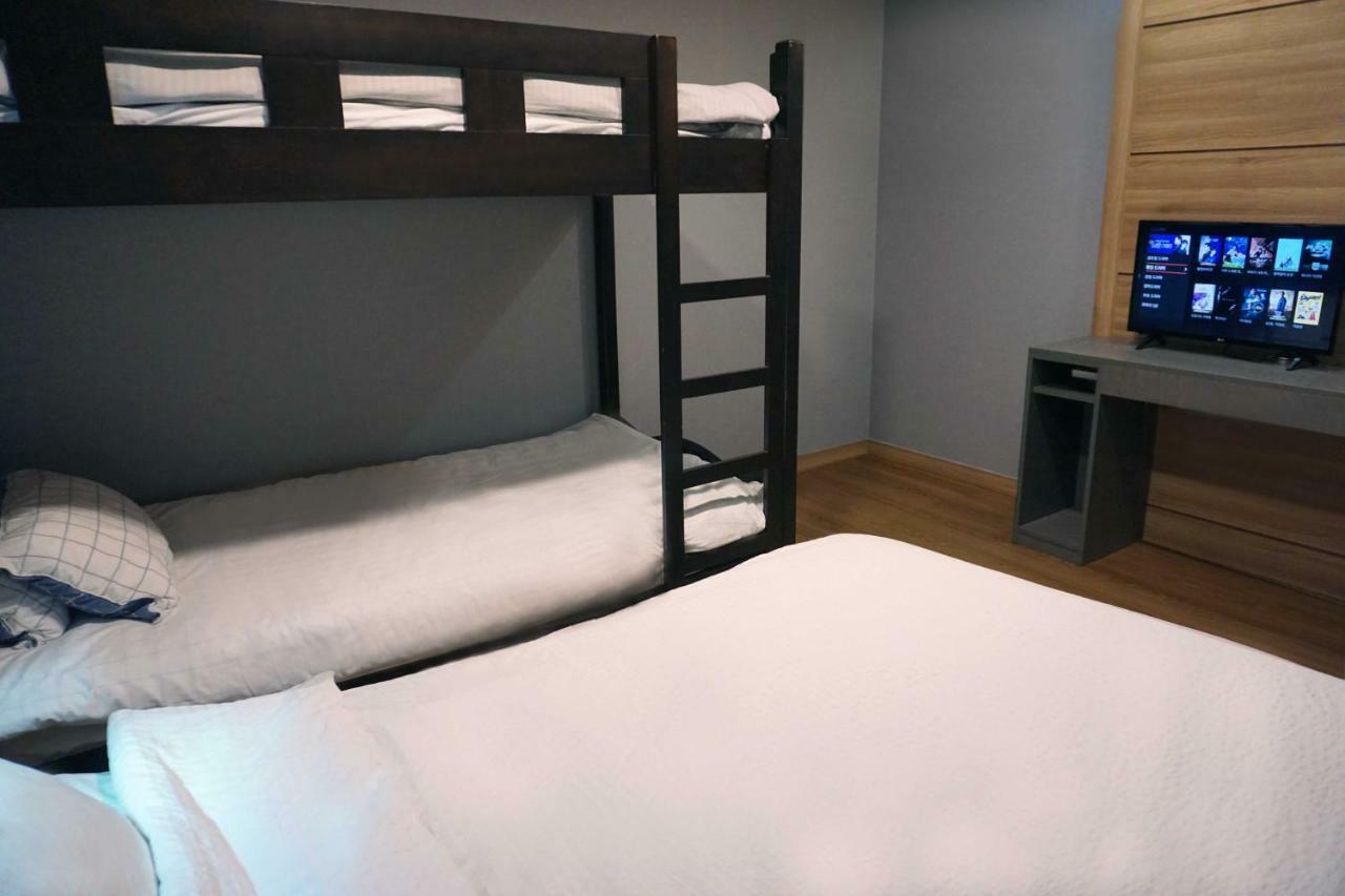 J-Honor Guesthouse Seoul Eksteriør bilde