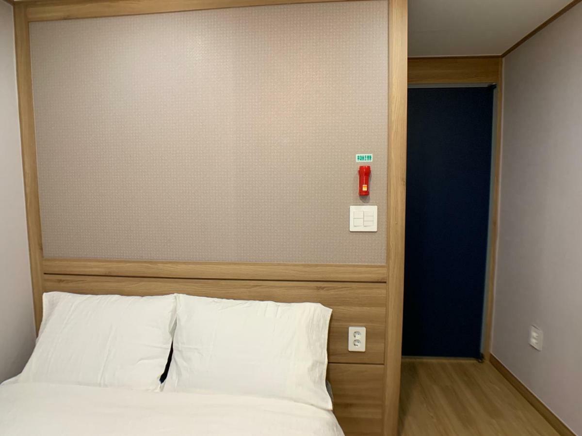 J-Honor Guesthouse Seoul Eksteriør bilde